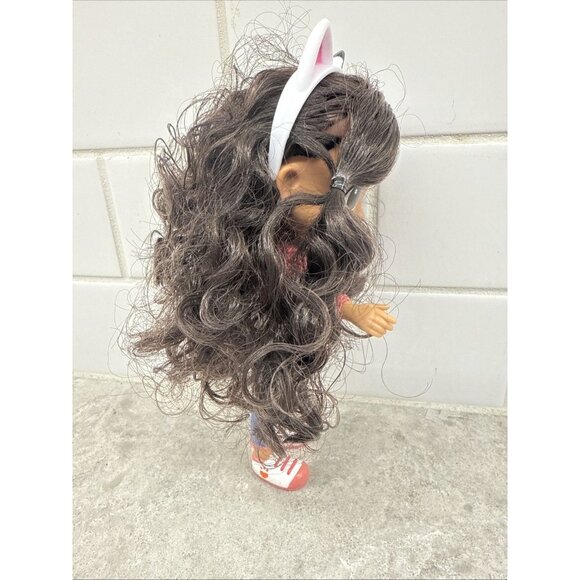 Gabby's Dollhouse Gabby Girl 8" Doll - Picture 4 of 8